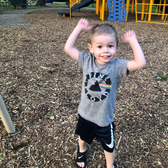 Meet your Posher, Gina - Picture 5 of 8